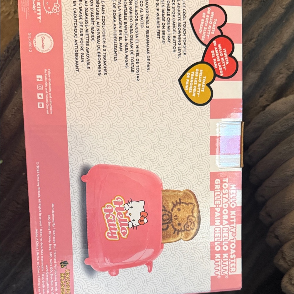 Hello Kitty Pink Toaster - Picture 3 of 3